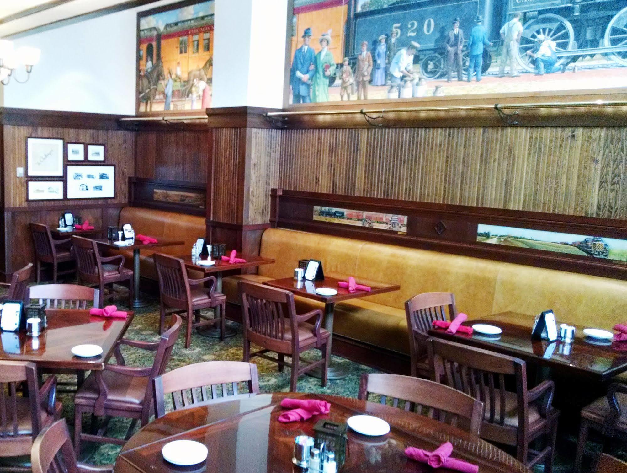 Perry Hotel Pattee מראה חיצוני תמונה