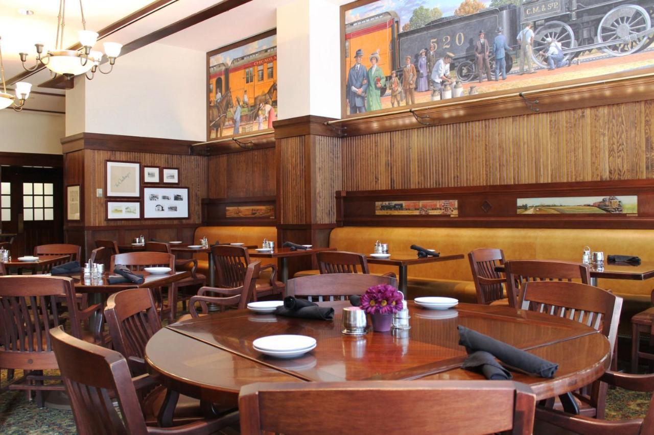 Perry Hotel Pattee מראה חיצוני תמונה