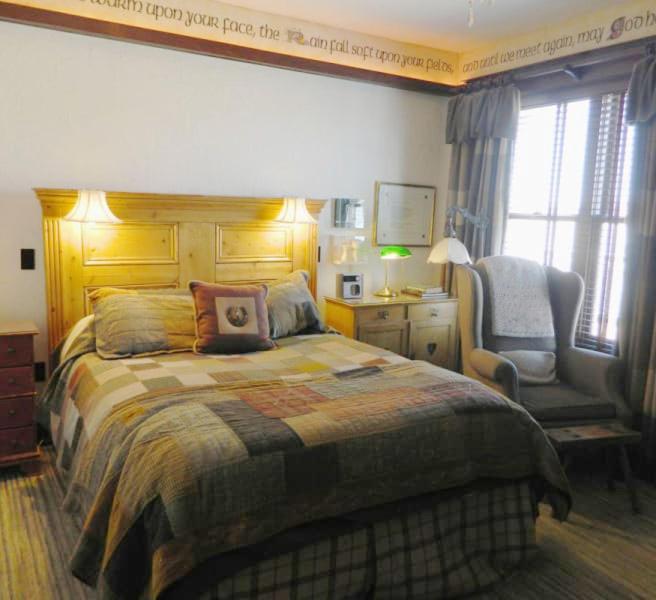 Perry Hotel Pattee מראה חיצוני תמונה