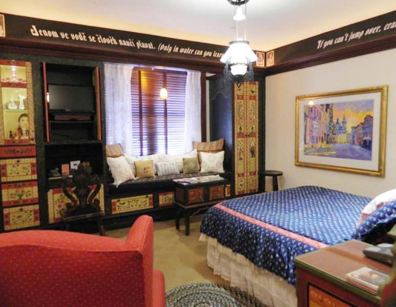 Perry Hotel Pattee מראה חיצוני תמונה